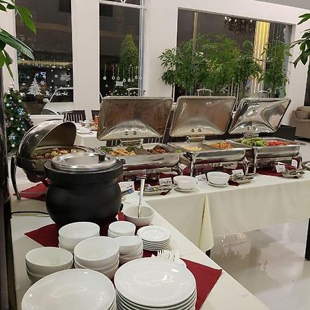 Apple Hotel Three - Near Pnh Airport Phnom Penh Ngoại thất bức ảnh