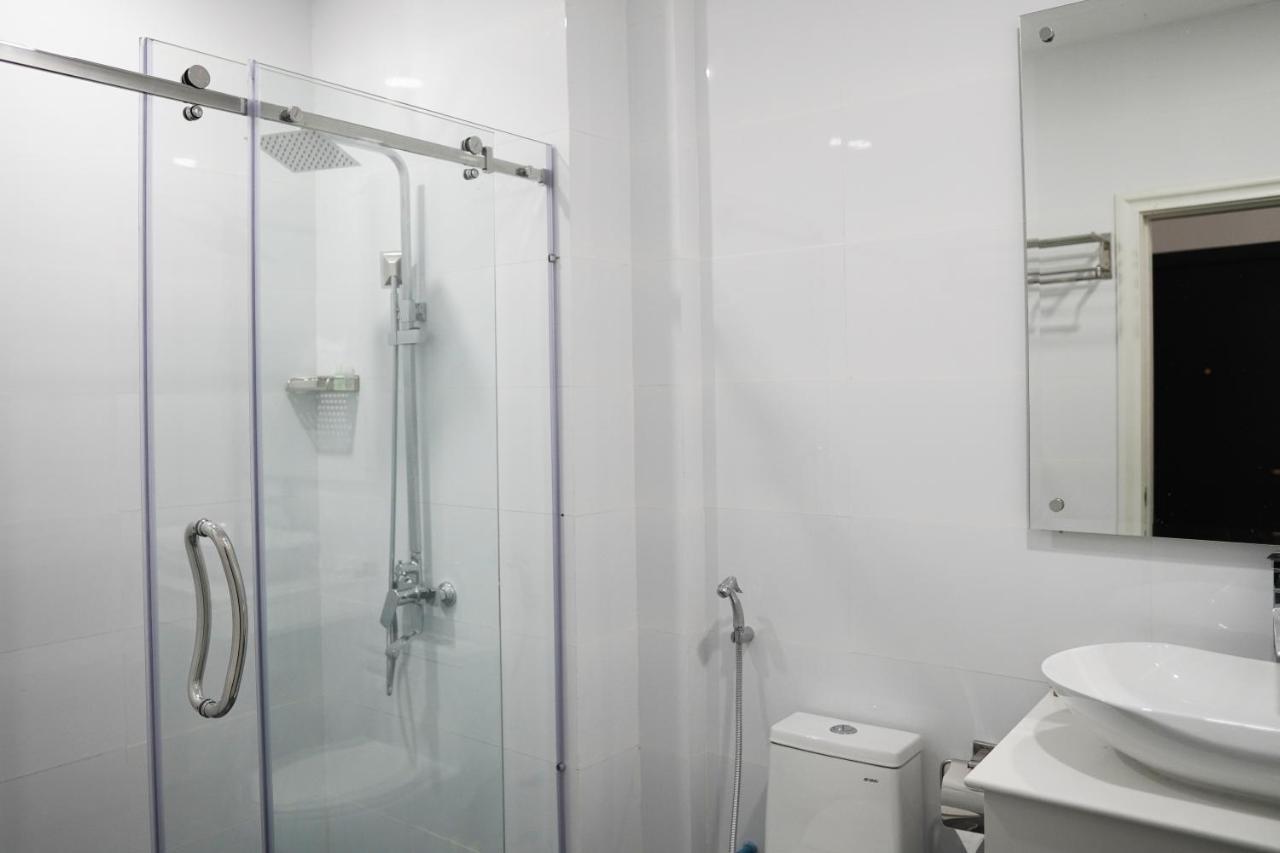 Apple Hotel Three - Near Pnh Airport Phnom Penh Ngoại thất bức ảnh