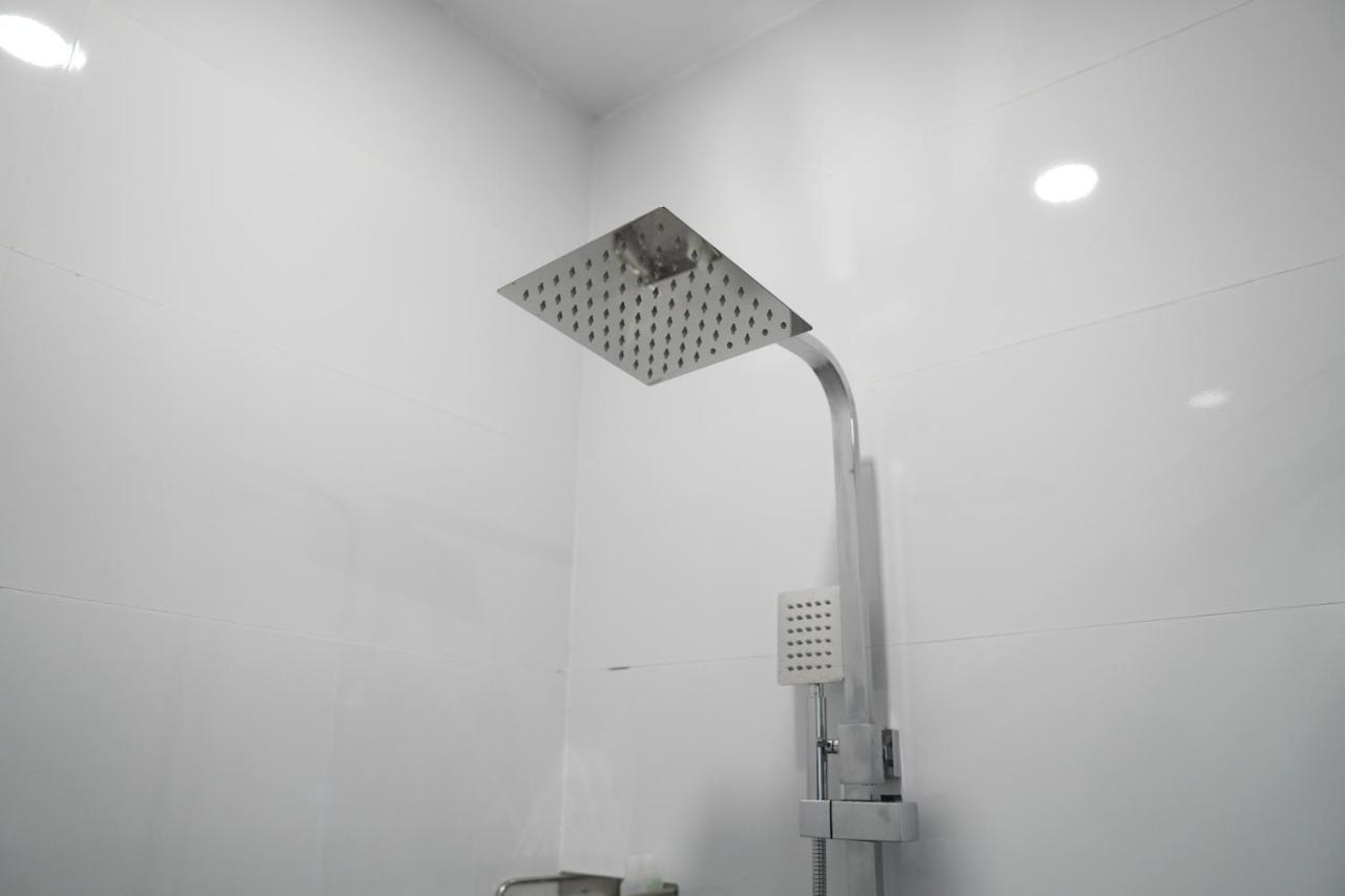 Apple Hotel Three - Near Pnh Airport Phnom Penh Ngoại thất bức ảnh
