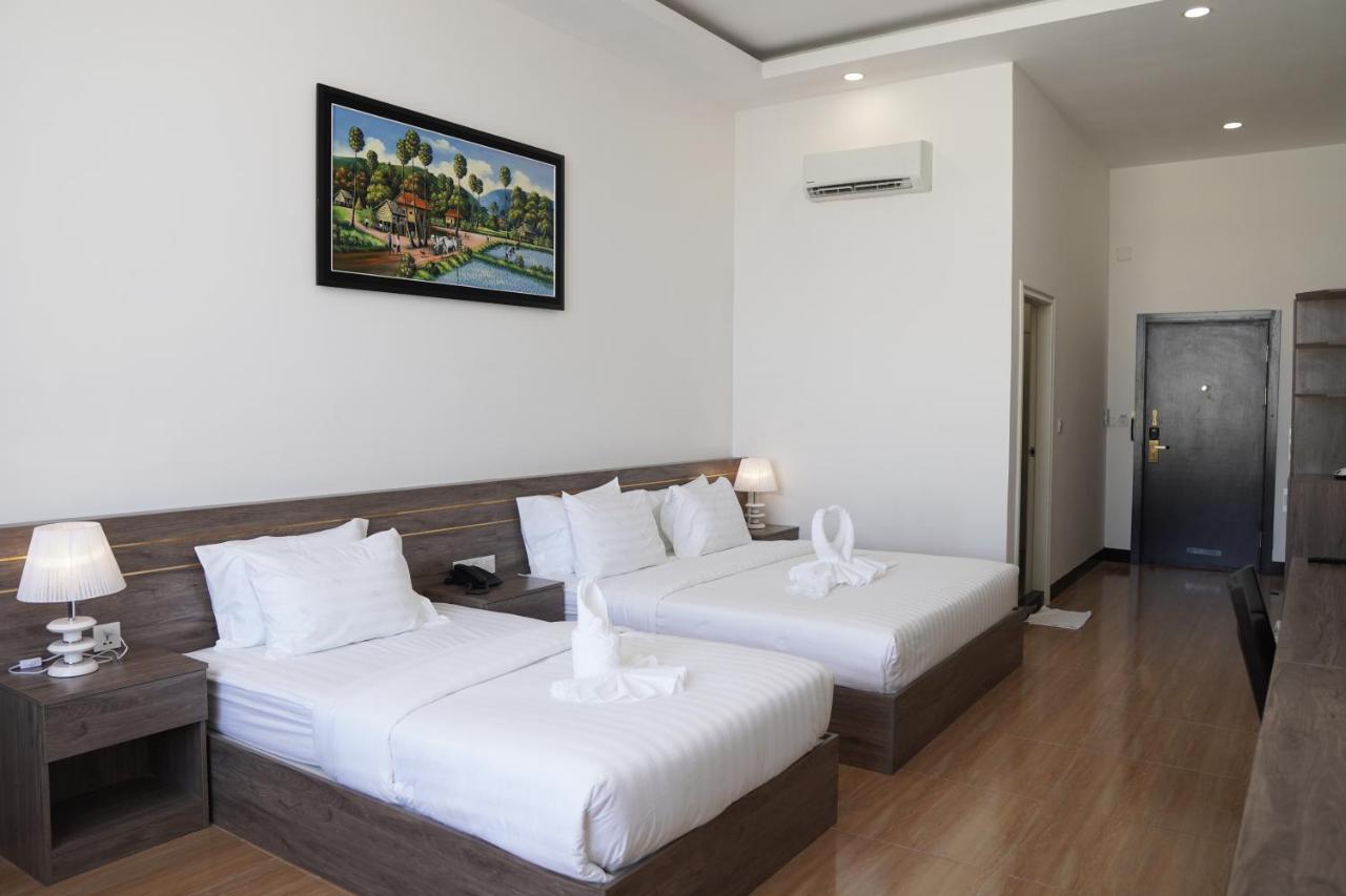 Apple Hotel Three - Near Pnh Airport Phnom Penh Ngoại thất bức ảnh