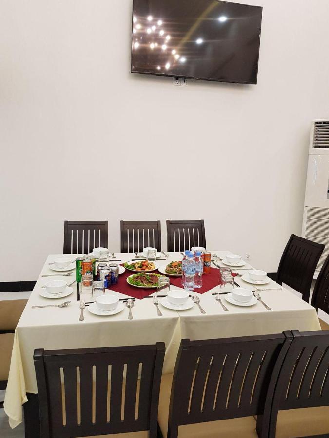 Apple Hotel Three - Near Pnh Airport Phnom Penh Ngoại thất bức ảnh