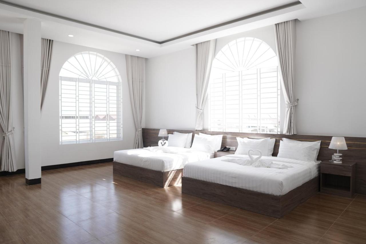 Apple Hotel Three - Near Pnh Airport Phnom Penh Ngoại thất bức ảnh