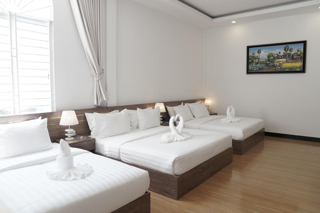 Apple Hotel Three - Near Pnh Airport Phnom Penh Ngoại thất bức ảnh